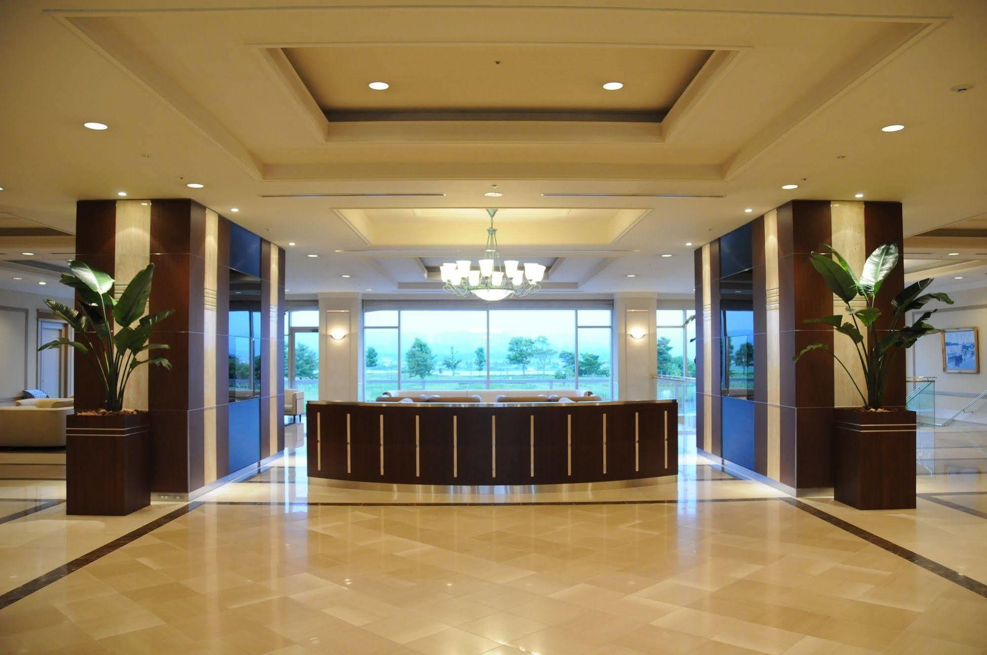 Hotel Arrowle Kaga Kültér fotó